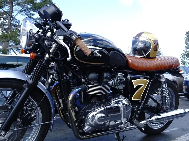 Motorcycle Crash Causes havoc at Freedom Intersection in Grafrath