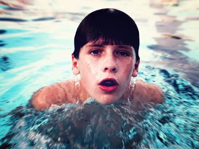 Dangerous Decree: City Council Outlaws Swimming in the Rhine, Carrying Potential Consequences