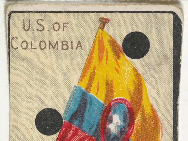 The image shows a card with a picture of a Colombian flag on it, surrounded by black dots. The text...