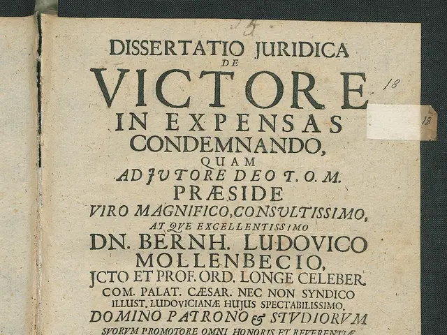 The image shows an open book with the title "Dissertation Juridica de Victore in Expensas...