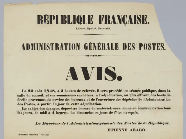 The image shows a paper with the text "Administration Generale des Postes Avis" written on it,...