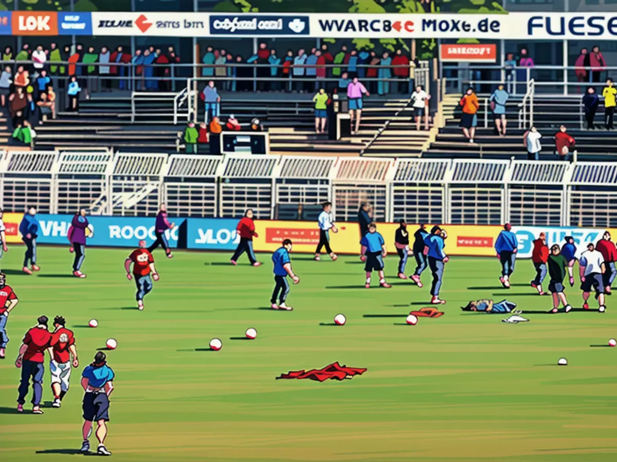 Before the police intervened, the Lok ultras crowded the pitch